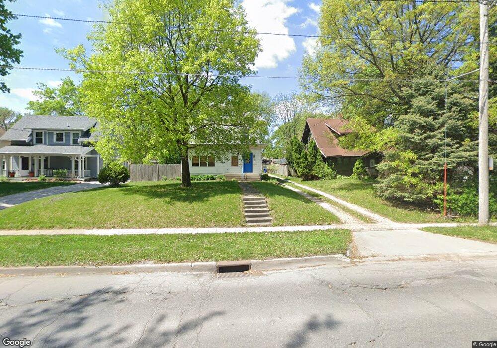 1104 42nd St unit 2, Des Moines, IA 50311 - photo 1