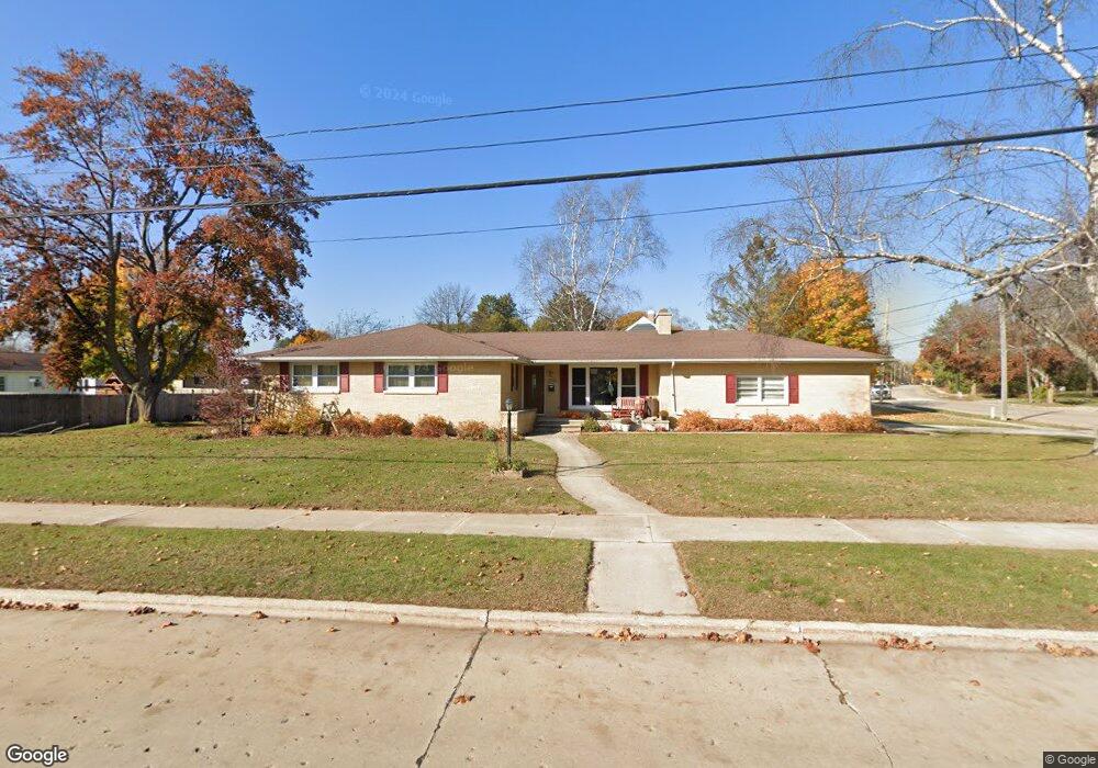 2004 34th St, Two Rivers, WI 54241 - photo 1