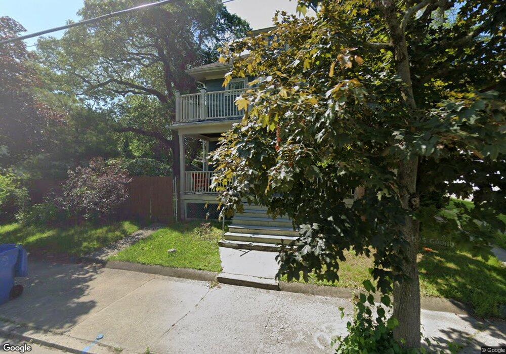 214 Narragansett St, Cranston, RI 02905 - photo 1