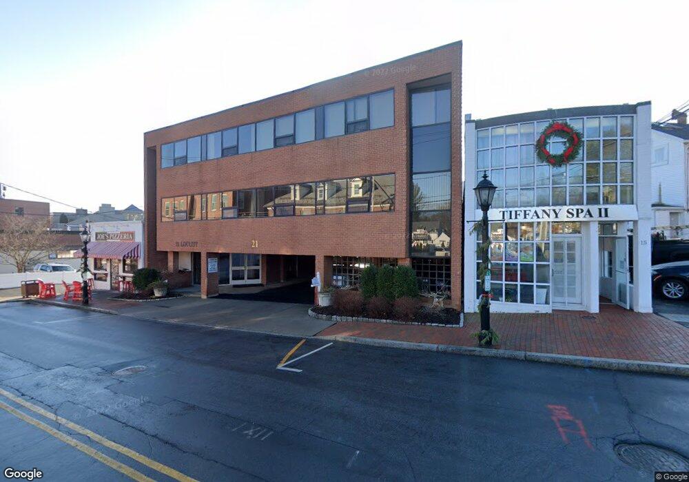 21 Locust Ave unit 2B 4-7, New Canaan, CT 06840 - photo 1