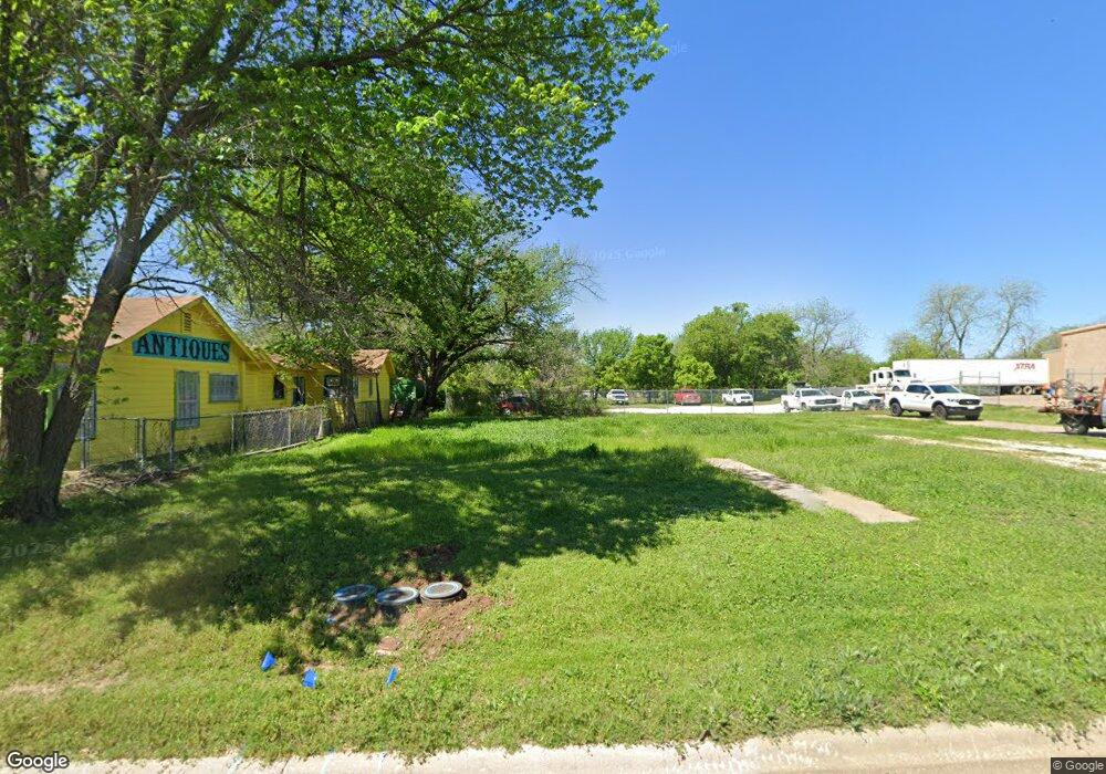 1305 N Main St, Weatherford, TX 76086 - photo 1