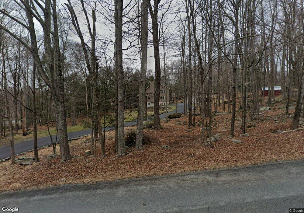 869 Goose Pond Rd, Lake Ariel, PA 18436 - photo 1