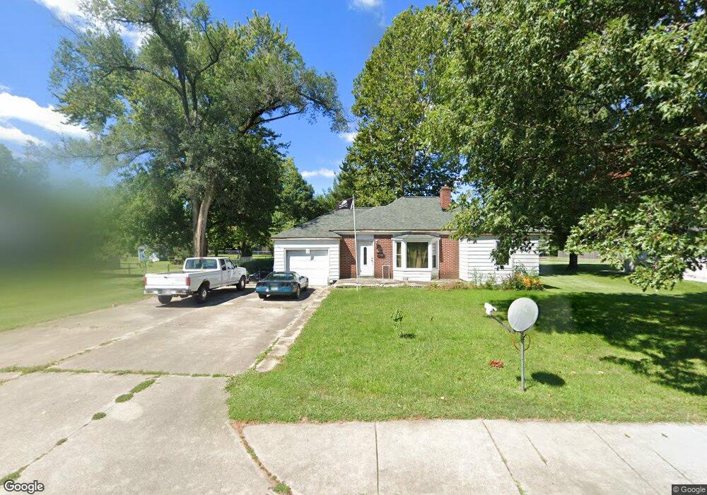 3334 Central Ave, Columbus, IN 47203 - photo 1