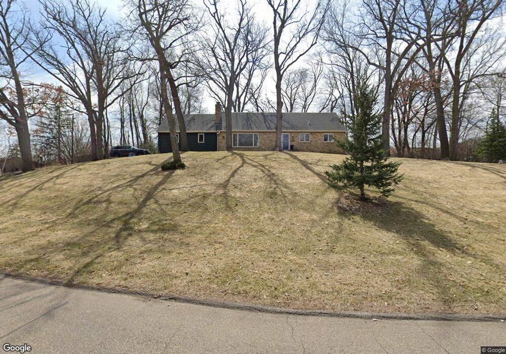 15601 Wing Lake Dr, Minnetonka, MN 55345 - photo 1