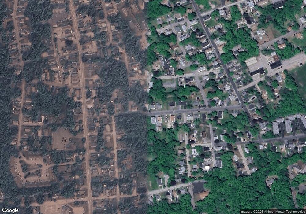 21 1st St, Webster, MA 01570 - photo 1