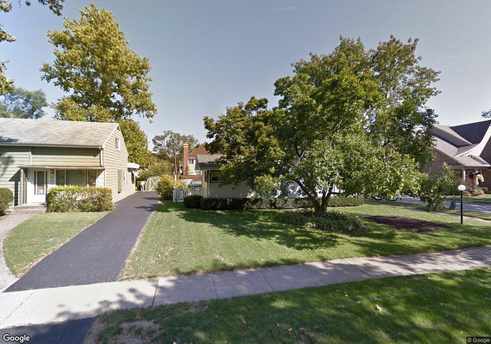 721 S Saylor Ave, Elmhurst, IL 60126 - photo 1