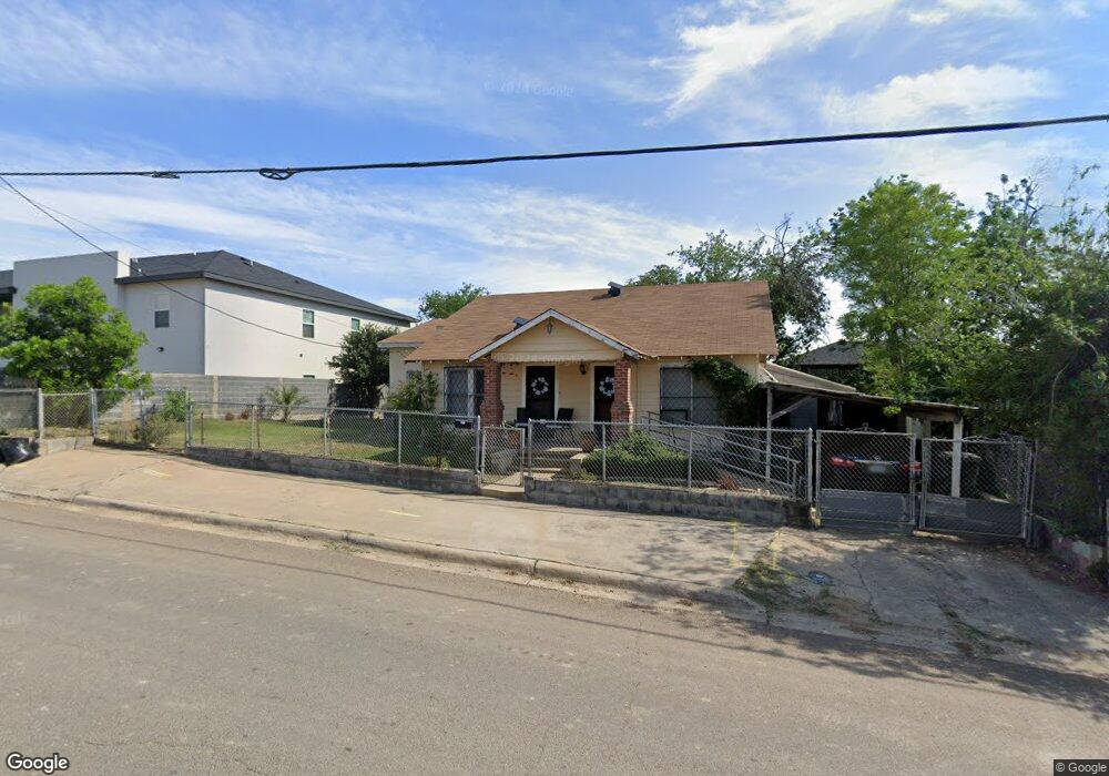 909 Corpus Christi St, Laredo, TX 78040 - photo 1