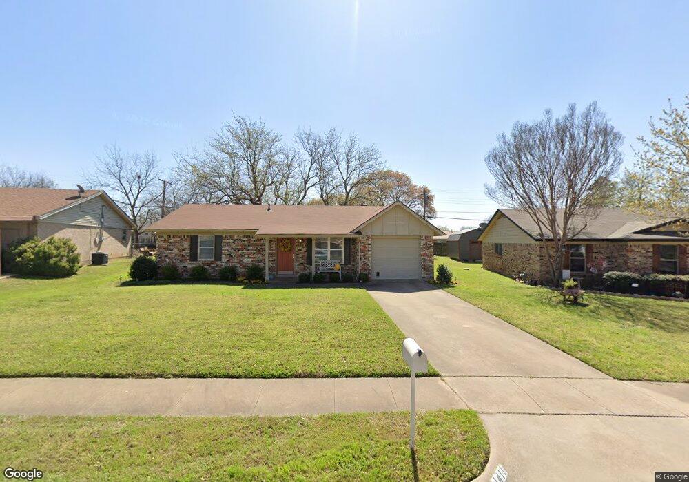 1411 Roberts Ave, Cleburne, TX 76033 - photo 1
