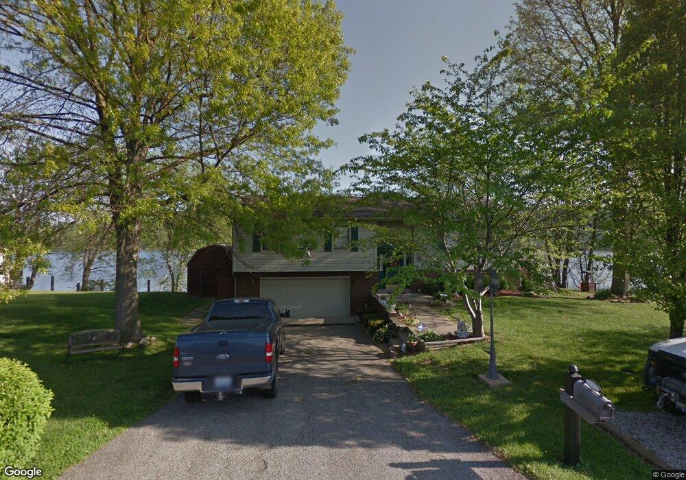 1438 N Calumet Dr, Worthington, KY 41183 - photo 1