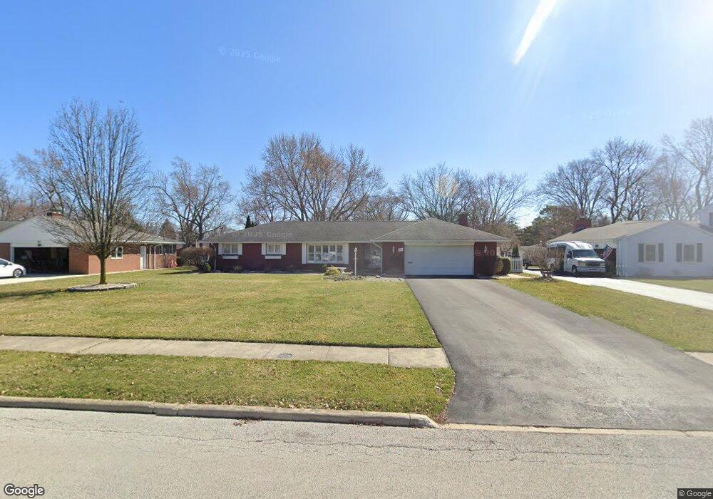 401 Orchard Ln, Findlay, OH 45840 - photo 1