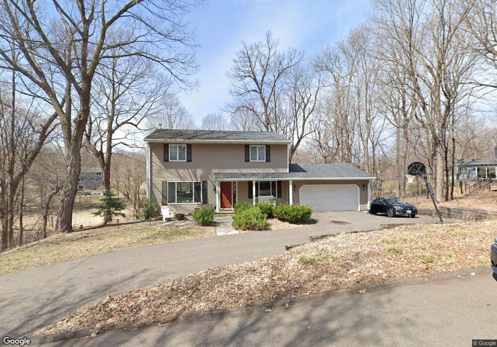 17175 Chiltern Hills Rd, Minnetonka, MN 55345 - photo 1