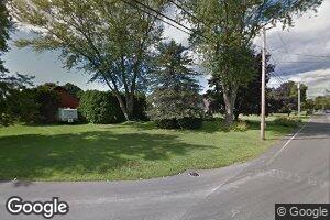 4 Depot Rd, Hatfield, MA 01038