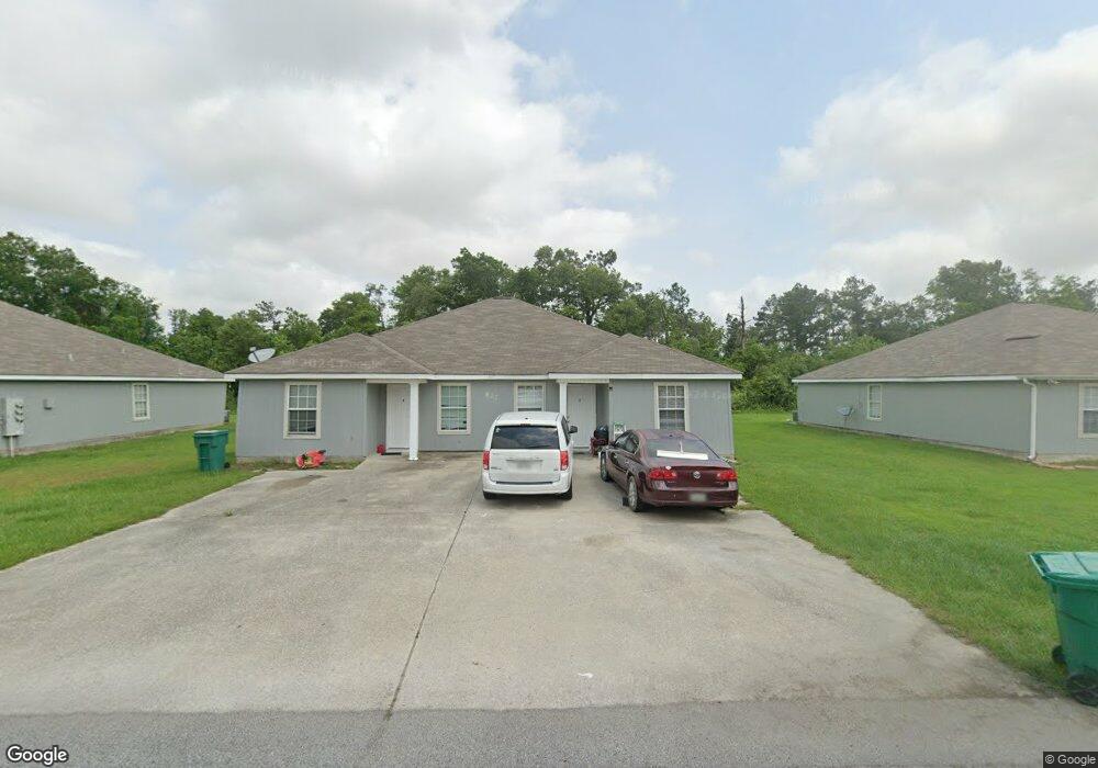 827 Manuel Rd, Lake Charles, LA 70607 - photo 1