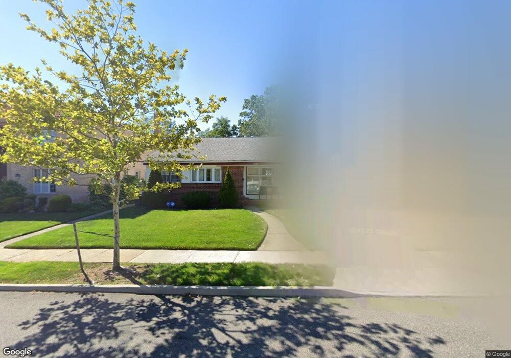 26121 69th Ave, Glen Oaks, NY 11004 - photo 1