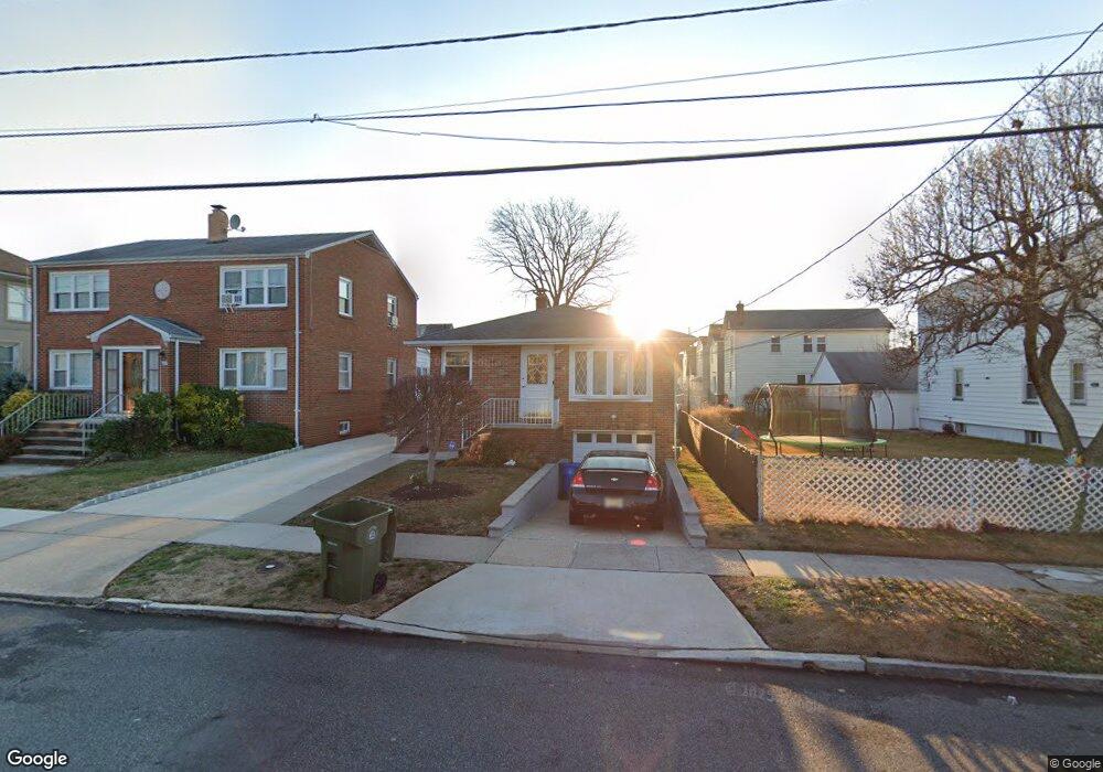 611 Knopf St, Linden, NJ 07036 - photo 1