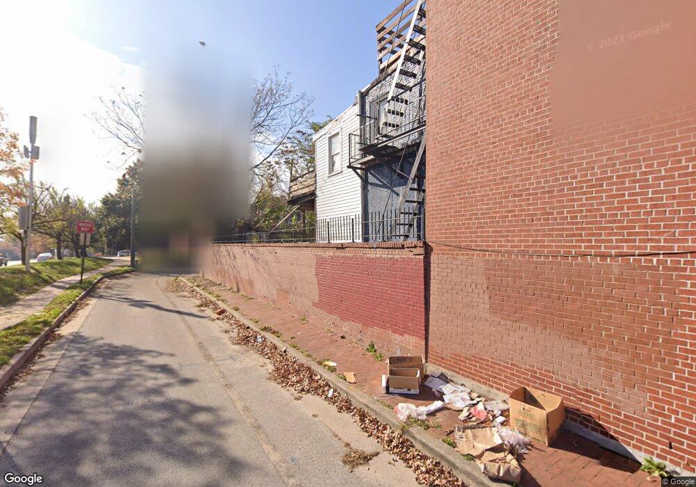 807 Hollins St, Baltimore, MD 21201 - photo 1