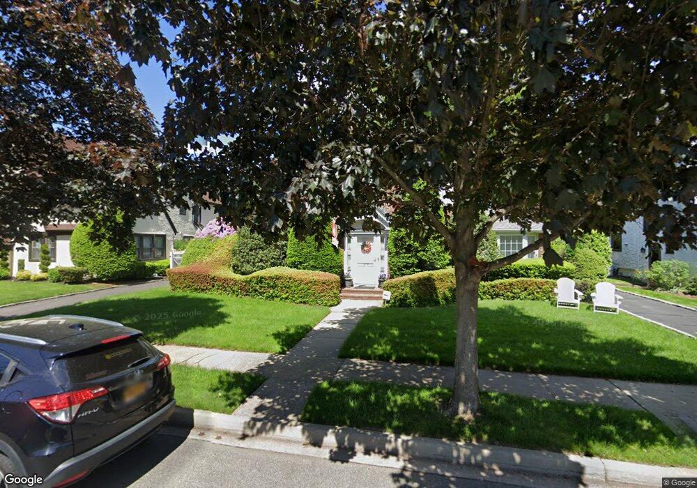 49 Stevens Ave, Hempstead, NY 11550 - photo 1