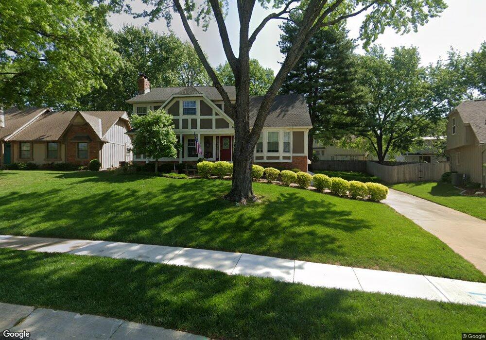 10239 Noland Rd, Lenexa, KS 66215 - photo 1