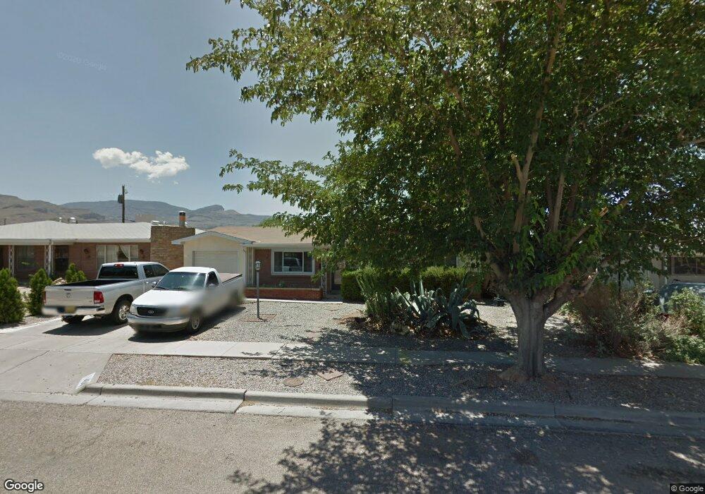 1404 Taft Ave, Alamogordo, NM 88310 - photo 1