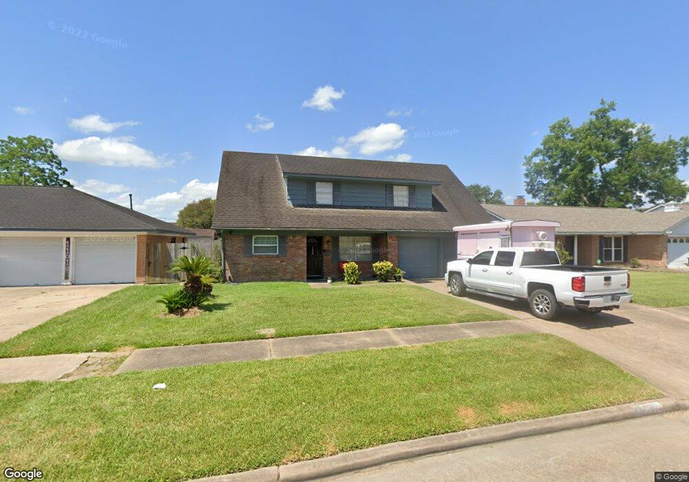 11014 Caribbean Ln, Houston, TX 77089 - photo 1