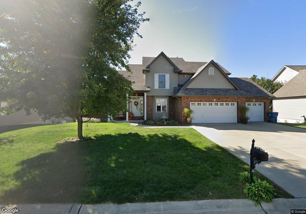 144 Oak Hill Dr, Maryville, IL 62062 - photo 1