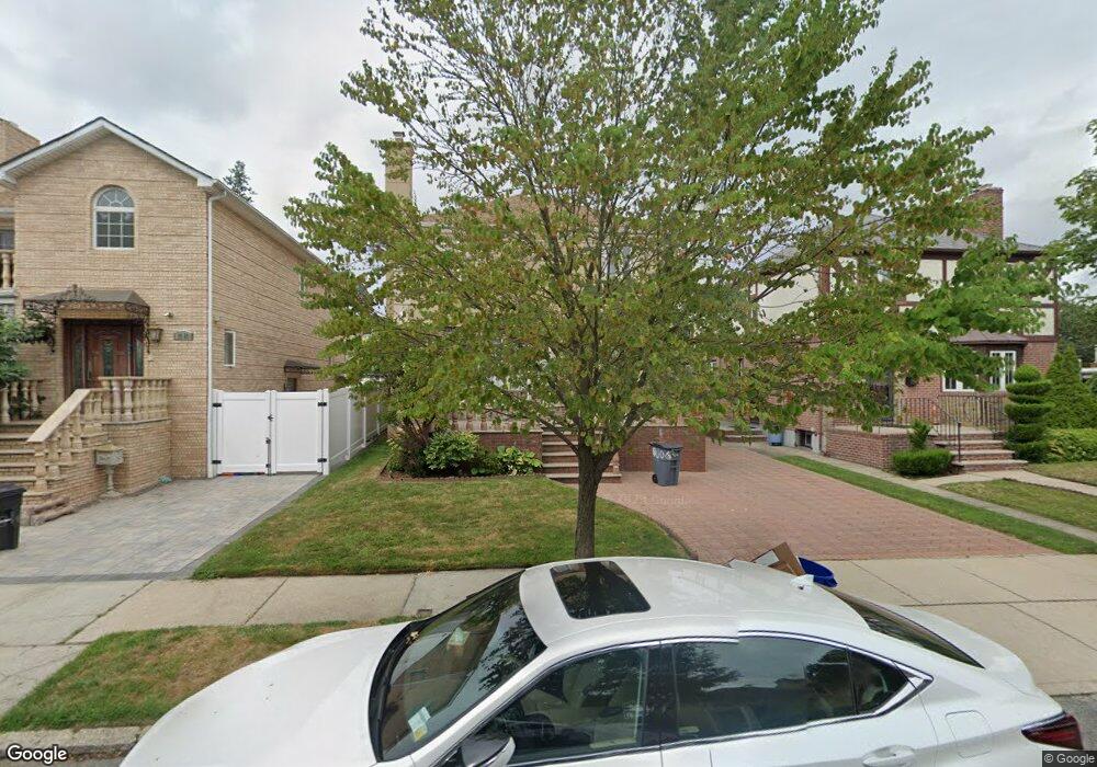 8006 192nd St, Hollis, NY 11423 - photo 1