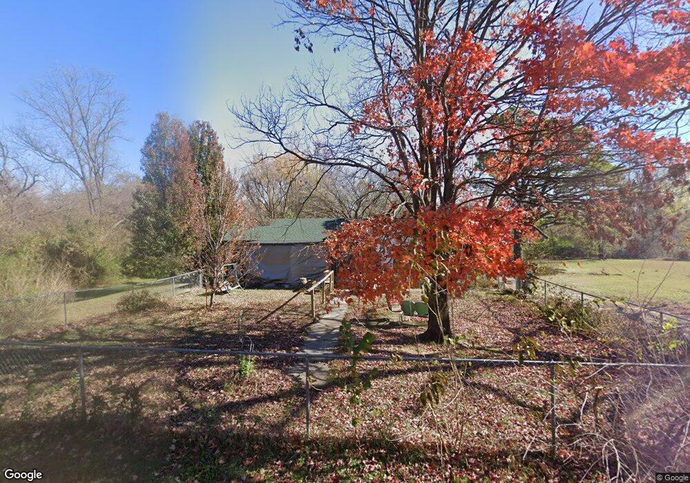 509 W Clegern St, Henryetta, OK 74437 - photo 1