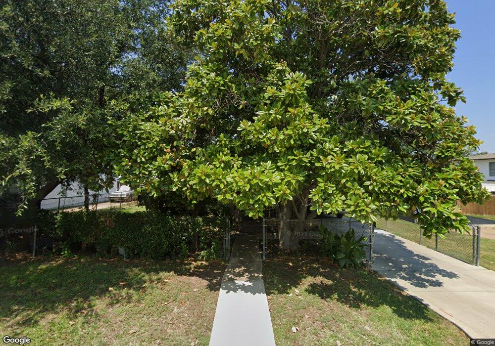 2722 NW Loraine St, Fort Worth, TX 76106 - photo 1