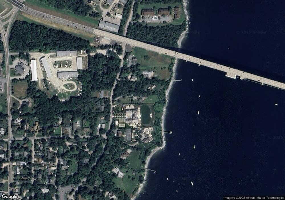 108 Bay View Dr, Jamestown, RI 02835 - photo 1