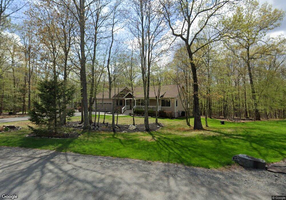 105 Glennwood Dr, Hawley, PA 18428 - photo 1