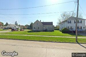 209 Allamakee St, Waukon, IA 52172