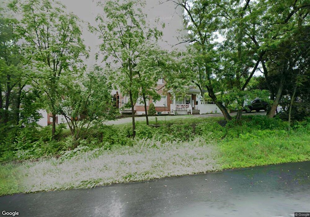 4885 Macarthur Rd, Whitehall, PA 18052 - photo 1