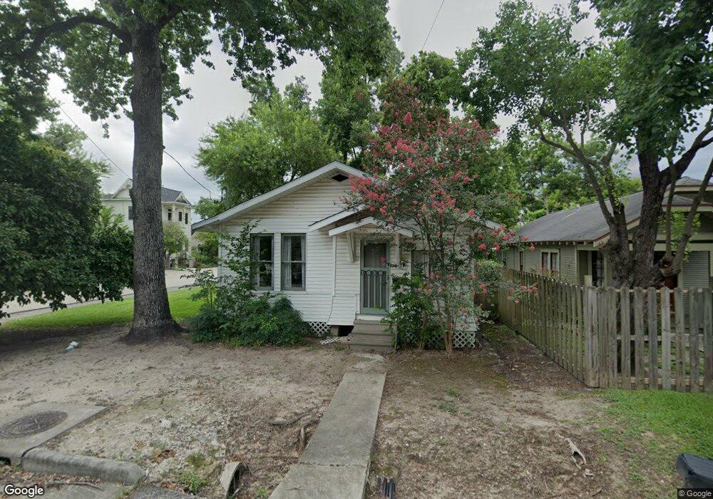 1010 Jewett St, Houston, TX 77009 - photo 1