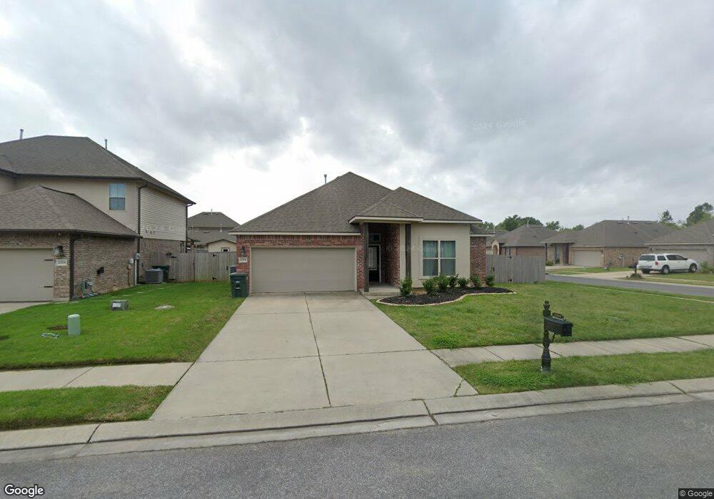 2200 N Lake Michele Cir, Lake Charles, LA 70607 - photo 1