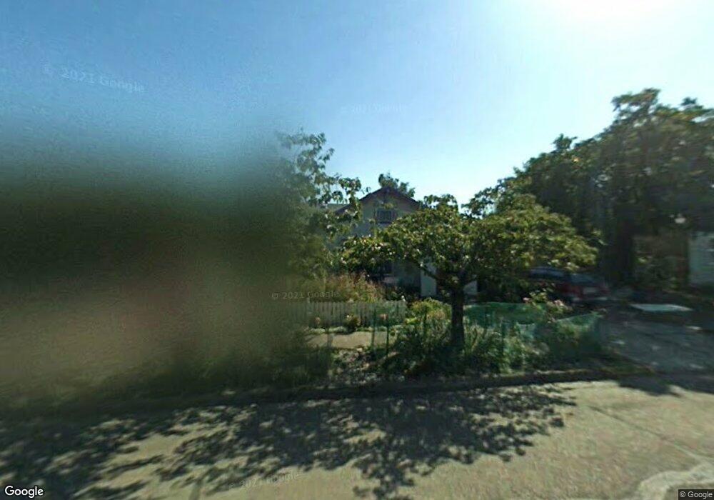 1736 W Broadway, Eugene, OR 97402 - photo 1