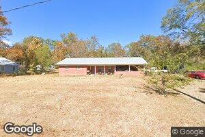 216 W College St, Hickory, MS 39332