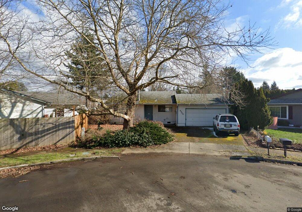 2220 SW 23rd St, Troutdale, OR 97060 - photo 1