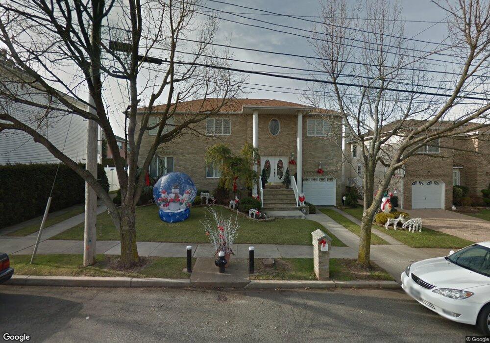 118 Everett Ave, Staten Island, NY 10309 - photo 1