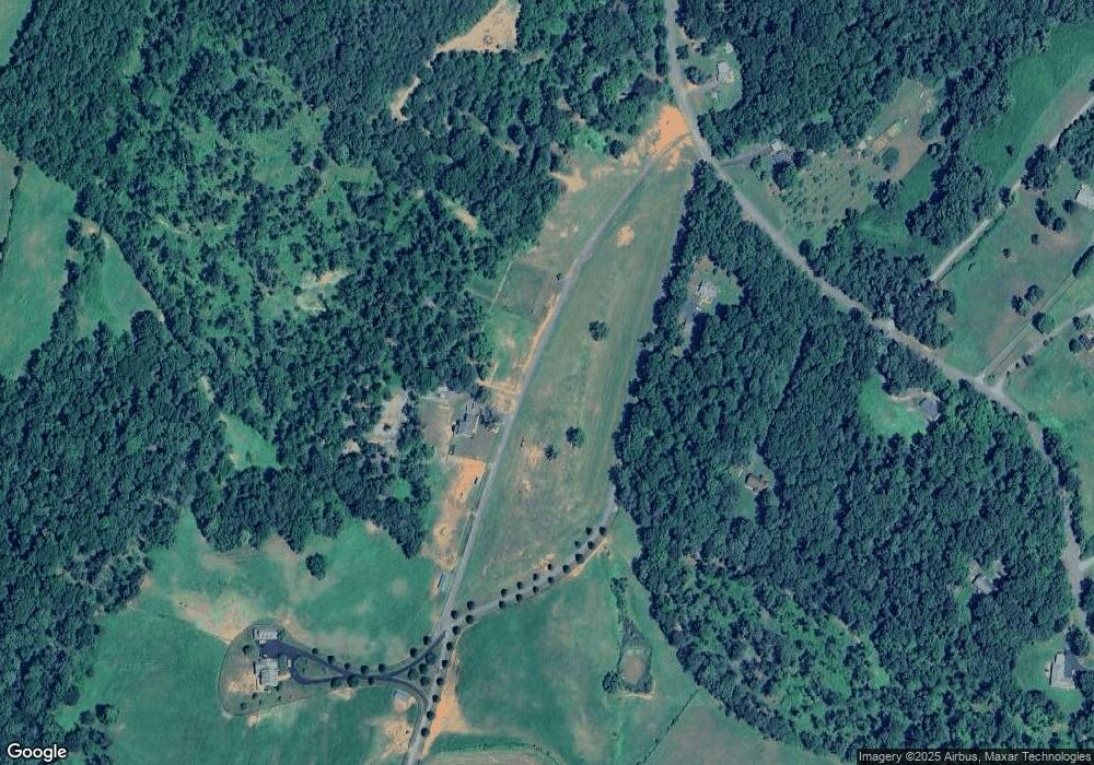 2037 Meander Run Rd, Locust Dale, VA 22948 - photo 1