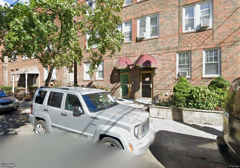 254 Clendenny Ave unit 1, Jersey City, NJ 07304 - photo 1