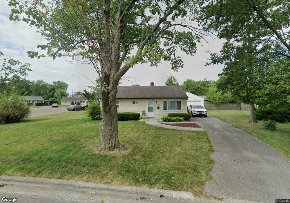 281 Saint Christopher Ln unit L, Columbus, OH 43213 - photo 1