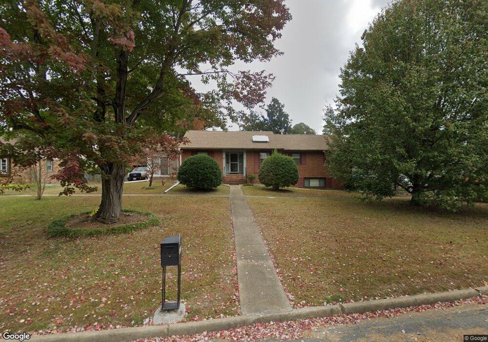 9306 Lakeland Dr, Henrico, VA 23229 - photo 1