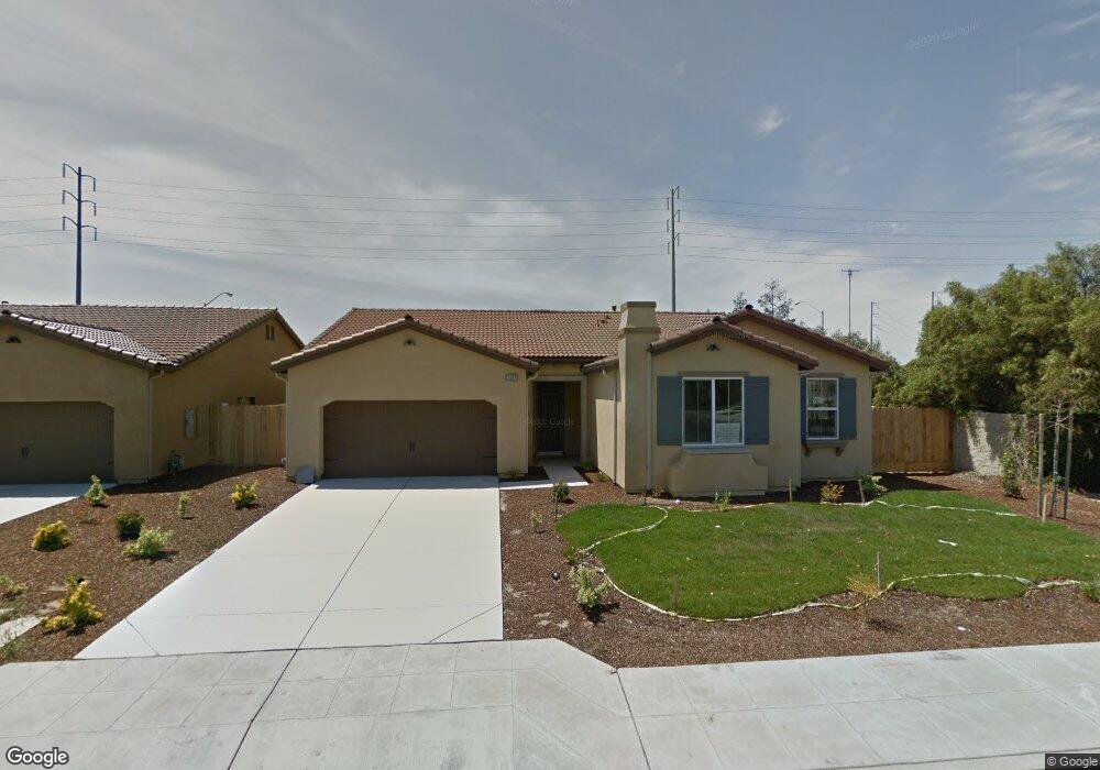 2803 N Filbert Ave, Fresno, CA 93727 - photo 1