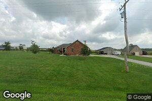 562 N Beckemeyer Rd, Bartelso, IL 62218