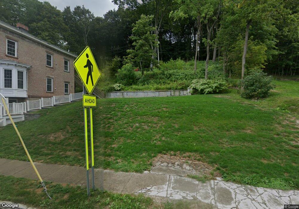 15 S Main St unit 17, Castleton, NY 12033 - photo 1