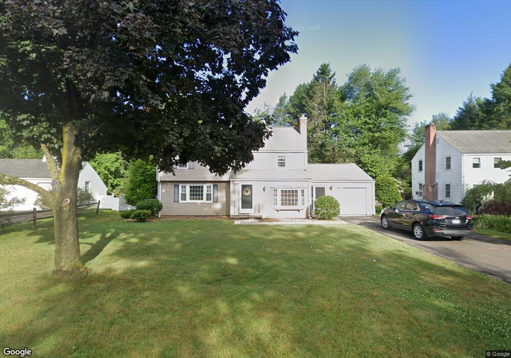 129 Richmond Ln, West Hartford, CT 06117 - photo 1