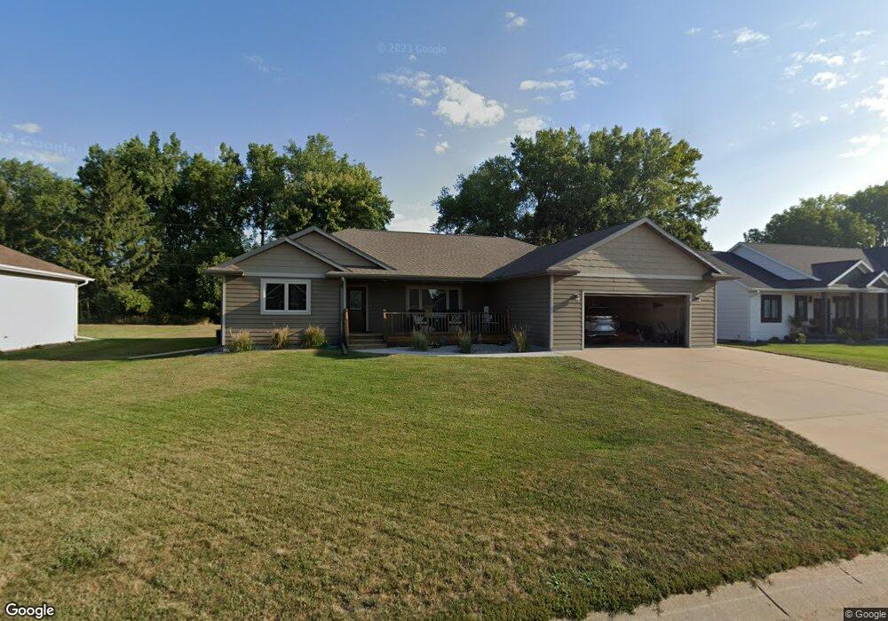 1380 Summit Dr, Winona, MN 55987 - photo 1