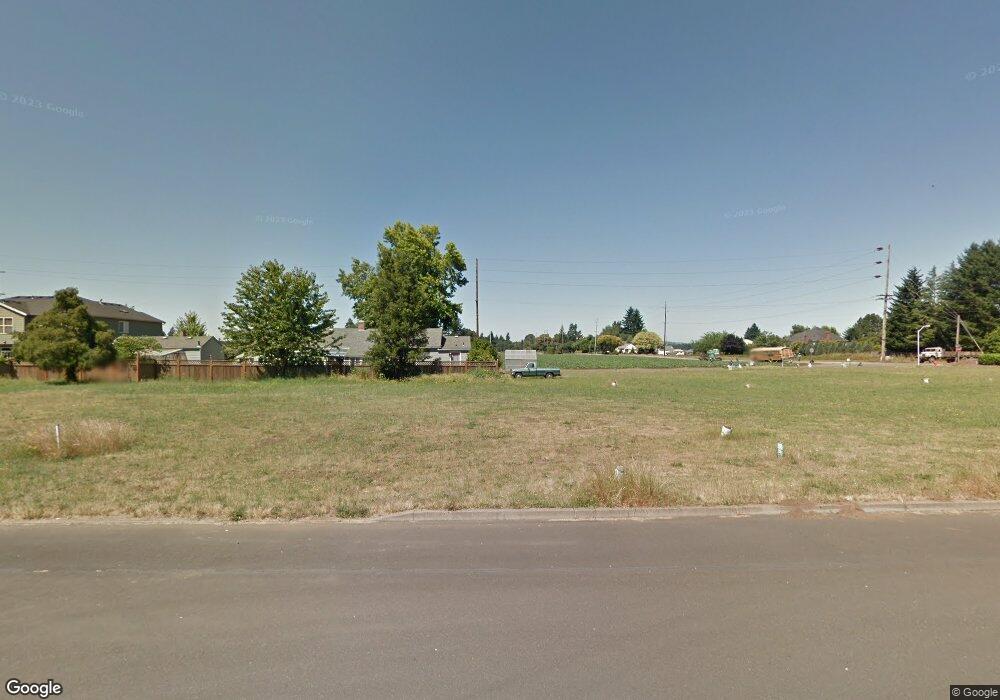 2151 N Laurelwood St, Canby, OR 97013 - photo 1