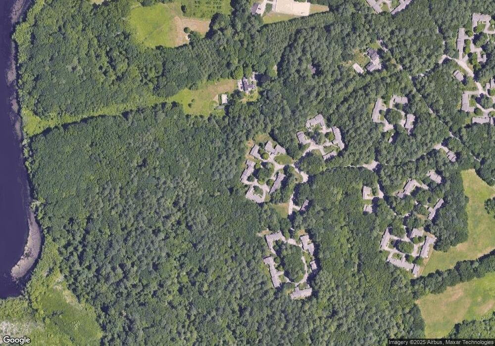 10 Hawthorne Ln unit 111, Bedford, MA 01730 - photo 1