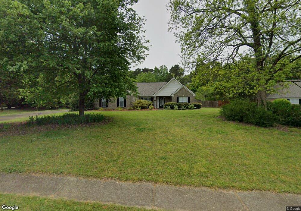 400 Camden Dr, Winder, GA 30680 - photo 1